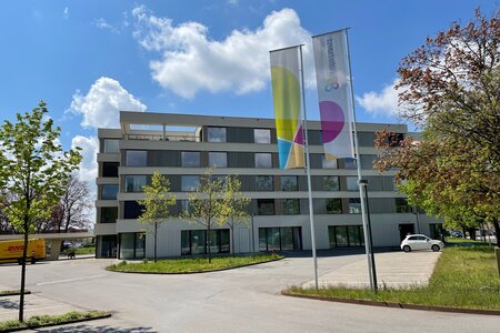 Alterszentrum Suhrhard AG